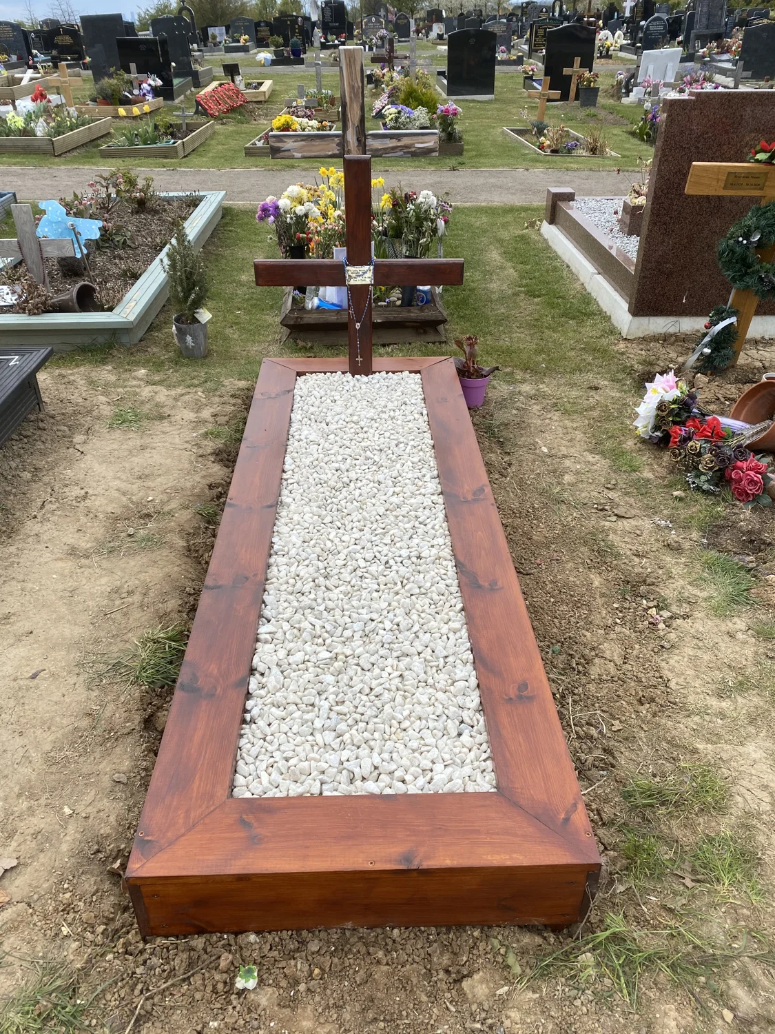 Budget frame by Wood Grave Memorials